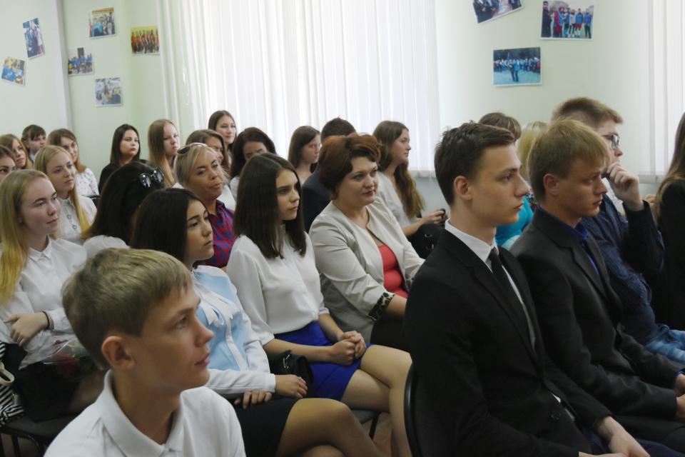 Пермский колледж имени н г славянова. Пермский колледж экономики и управления (пкэу). Бурмистров учитель колледжа Пермь. Политехнический колледж Пермь. Герингер Пермский колледж.